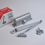 Imagen de Cierrapuerta Brazo Plateado 120KG Kallay - Ynter Industrial